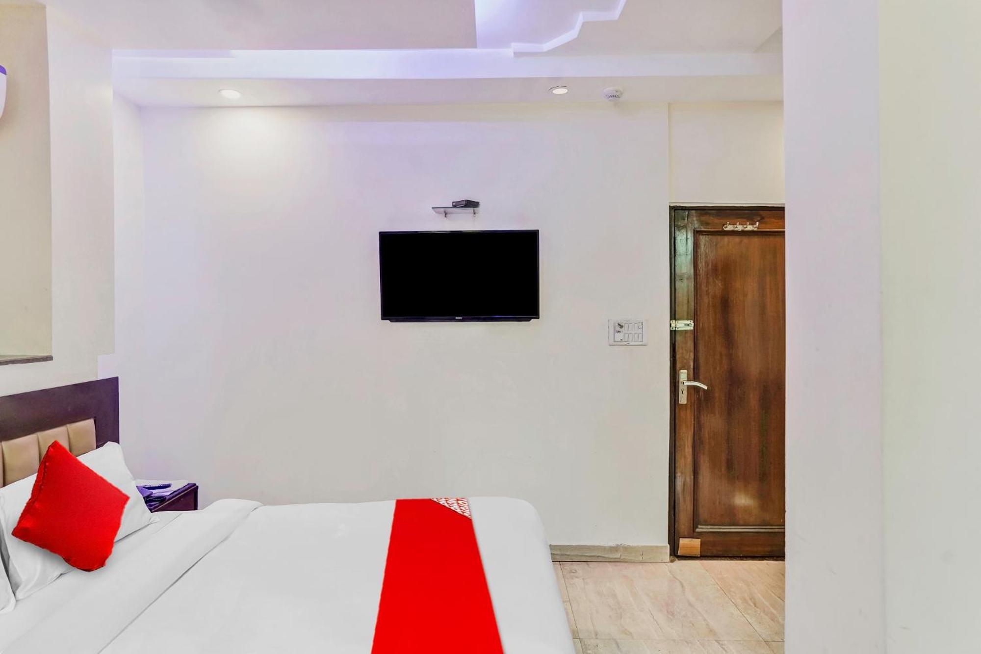 Hotel O Delhi Empire Ню Делхи Екстериор снимка