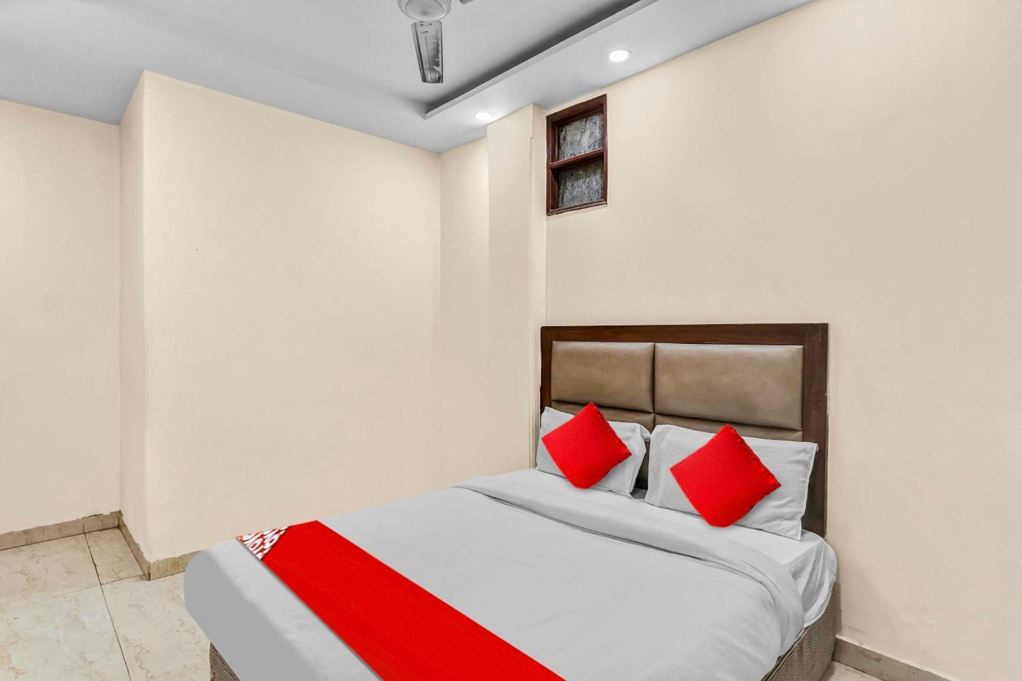Hotel O Delhi Empire Ню Делхи Екстериор снимка