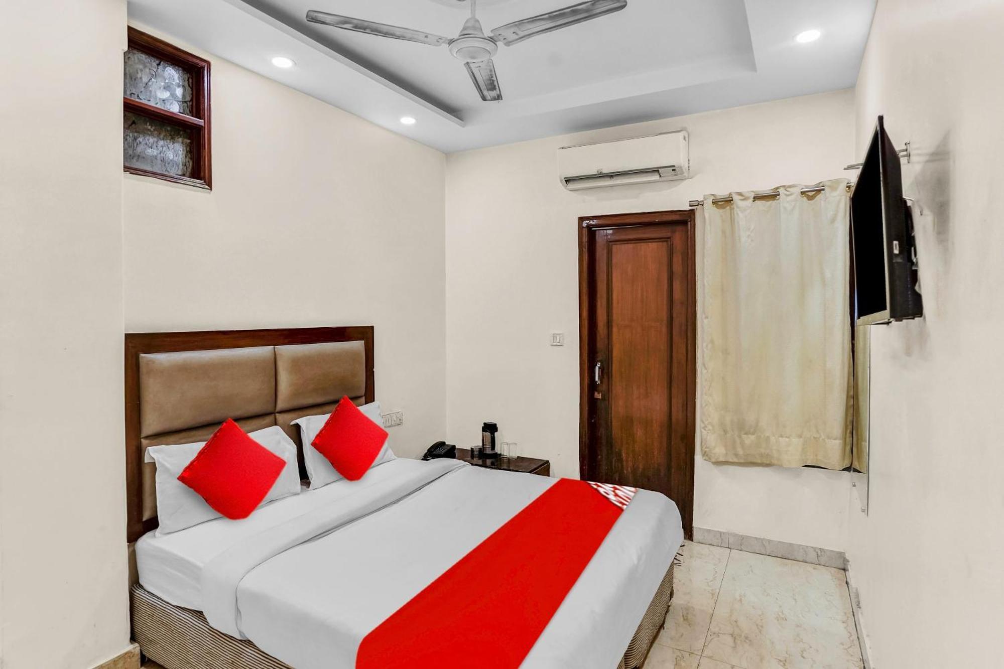 Hotel O Delhi Empire Ню Делхи Екстериор снимка