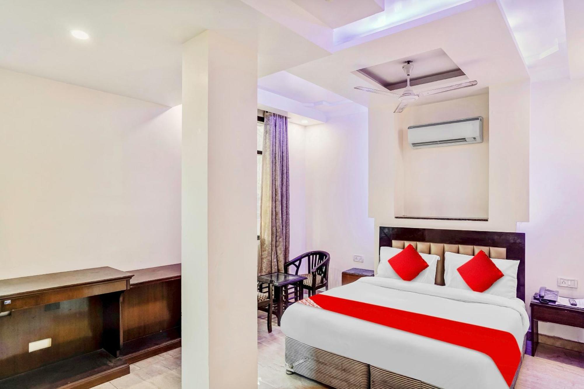 Hotel O Delhi Empire Ню Делхи Екстериор снимка