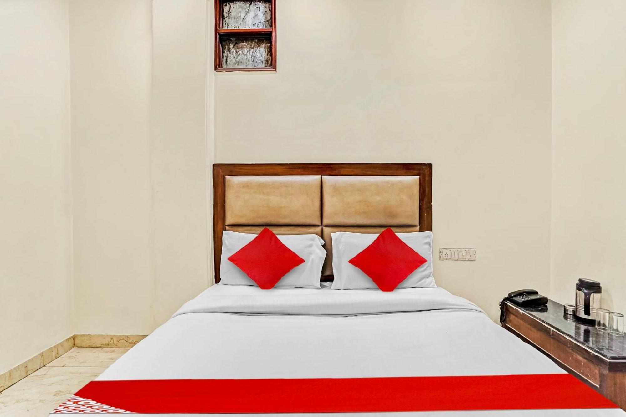 Hotel O Delhi Empire Ню Делхи Екстериор снимка